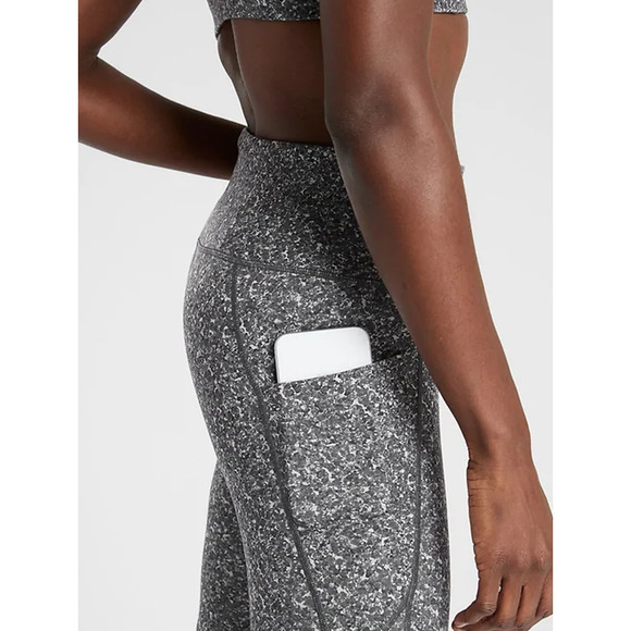 Athleta Leggings XS Petite Gray Pebble Beach Printed High Rise Pocket Tight - Picture 5 of 16